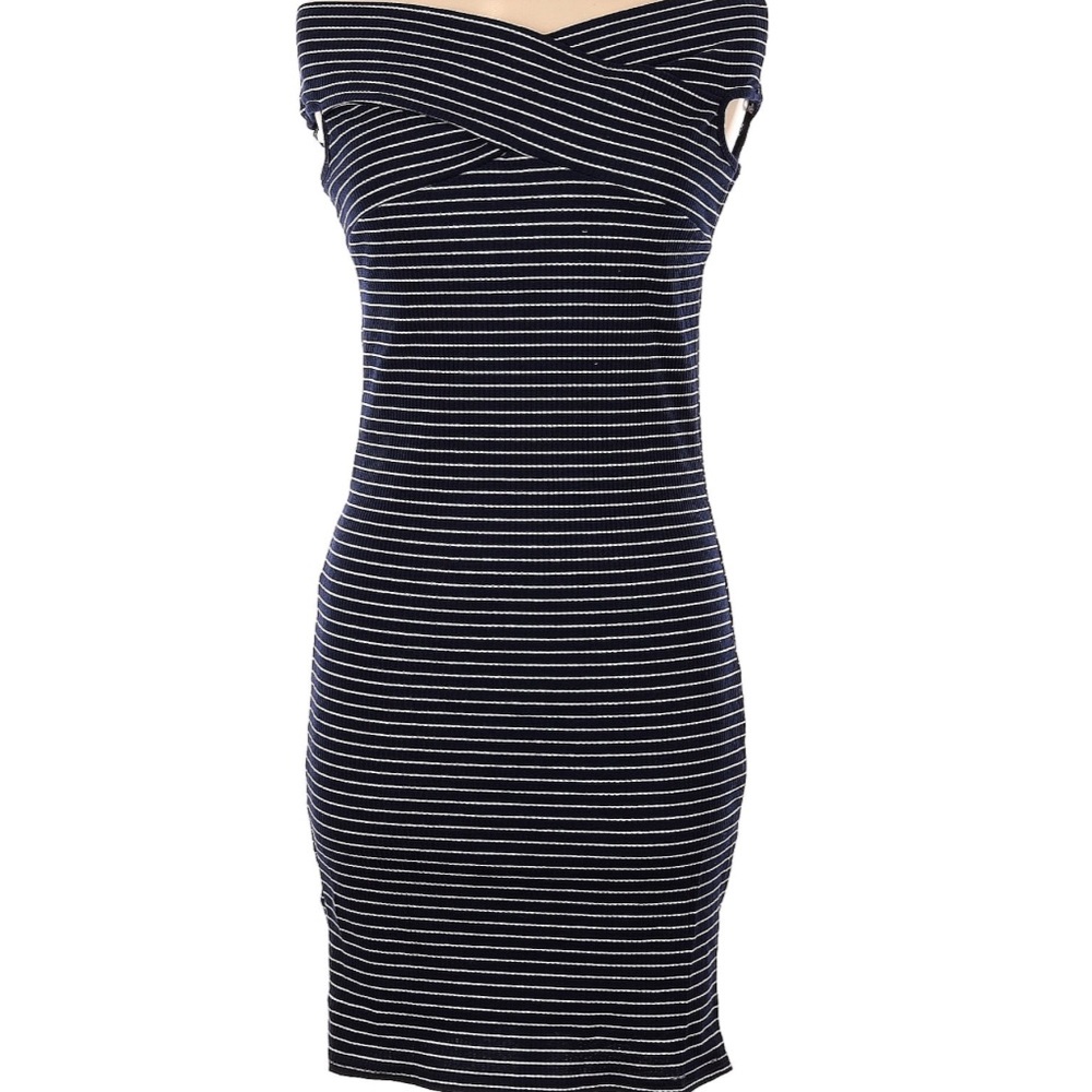 SUGAR & CREAM || Stripe Off-Shoulder Dress. Sz. L